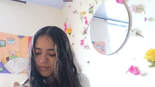 Snapshot of ViolettaSummer chatting on 11, 1, 2025 ViolettaSummer online show from 11, 1, 2025