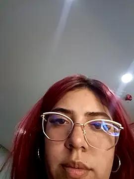 Snapshot of Rousse_Collinss chatting on 8, 11, 2025 Rousse Collinss online show from 8, 11, 2025