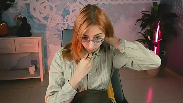 Snapshot of Orianna_Fox chatting on 20, 3, 2025 Orianna Fox online show from 20, 3, 2025