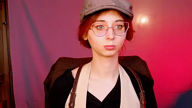 Snapshot of Orianna_Fox chatting on 19, 9, 2025 Orianna Fox online show from 19, 9, 2025
