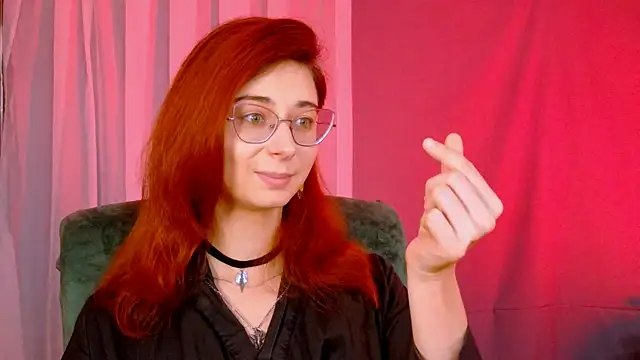 Snapshot of Orianna_Fox chatting on 24, 9, 2025 Orianna Fox online show from 24, 9, 2025
