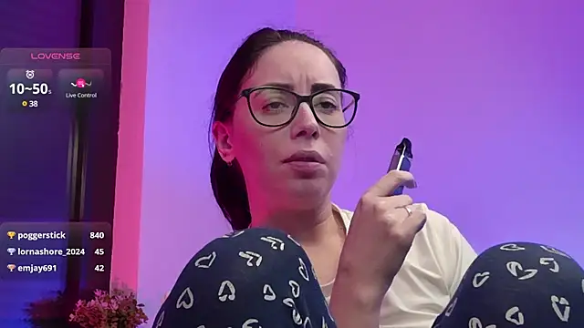 Snapshot of RitaSonnet chatting on 9, 1, 2025 RitaSonnet online show from 9, 1, 2025