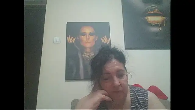 Snapshot of maturekorine chatting on 15, 7, 2026 maturekorine online show from 15, 7, 2026