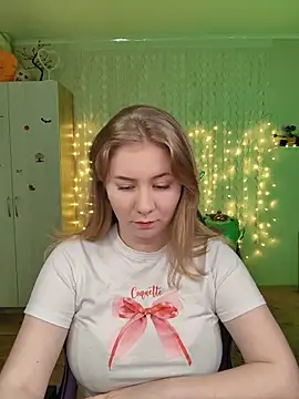 D0nna  online show from 9, 2, 2026