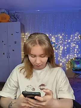 D0nna  online show from 14, 2, 2026