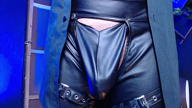 Dicaprioo  online show from 22, 11, 2025