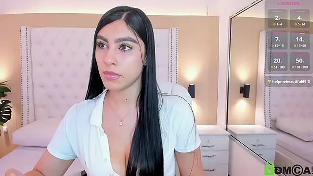 Snapshot of Emily_roux chatting on 12, 2, 2026 Emily roux online show from 12, 2, 2026