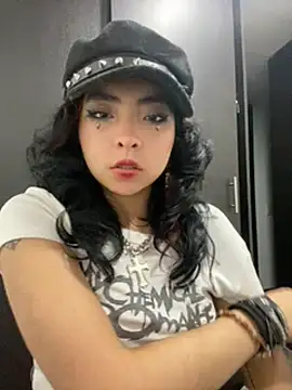 Snapshot of _Gothiccbitch_ chatting on 7, 1, 2025  Gothiccbitch  online show from 7, 1, 2025