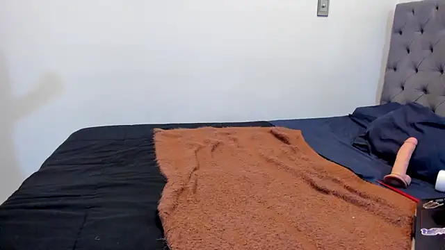 Snapshot of sexx_hunters chatting on 9, 12, 2024 sexx hunters online show from 9, 12, 2024