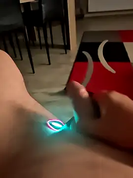 Szeltolo001 online show from 20, 3, 2026