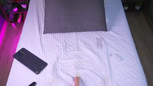 RaquelLust online show from 8, 3, 2025