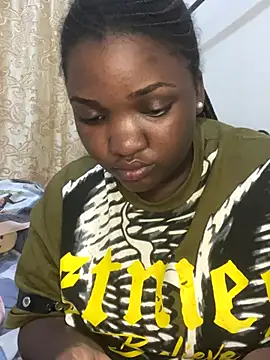 sweet18creamybigpussy online show from 22, 10, 2025