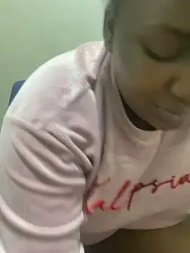 sweet18creamybigpussy online show from 4, 11, 2025