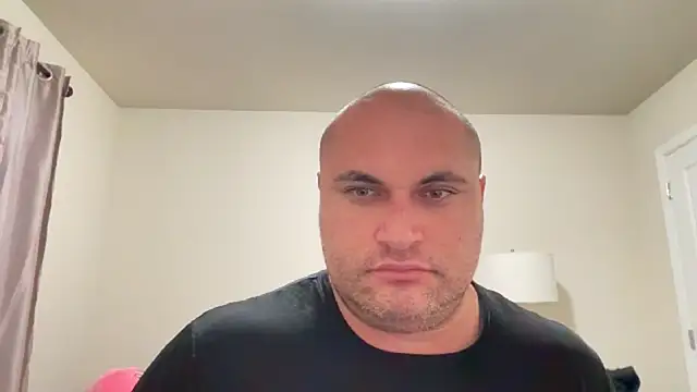 SluggishChase99 online show from 28, 10, 2025