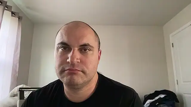 SluggishChase99 online show from 18, 4, 2026