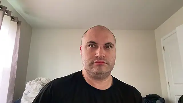 SluggishChase99 online show from 26, 4, 2026