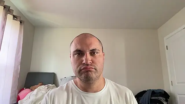 SluggishChase99 online show from 26, 7, 2026