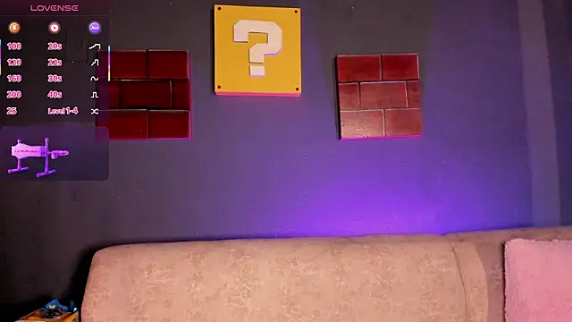 Elettra Rou online show from 1, 10, 2025