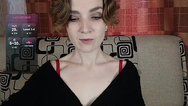 Snapshot of TinaWince chatting on 25, 4, 2026 TinaWince online show from 25, 4, 2026