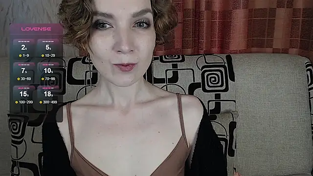 Snapshot of TinaWince chatting on 14, 5, 2026 TinaWince online show from 14, 5, 2026