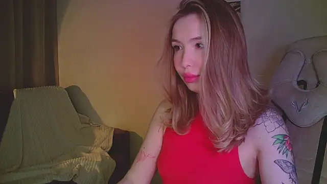 mia raspberrie online show from 13, 4, 2026