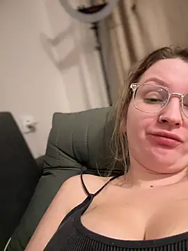 Snapshot of Teya_moon_ chatting on 9, 2, 2025 Teya moon  online show from 9, 2, 2025