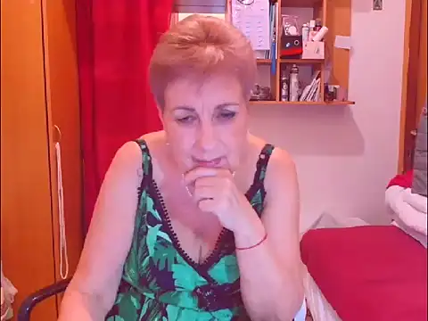 Victoria5643 online show from 3, 12, 2025