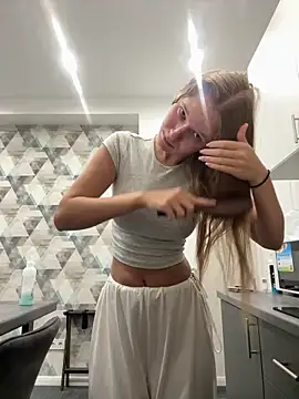 Snapshot of Ketitull chatting on 29, 9, 2025 Ketitull online show from 29, 9, 2025