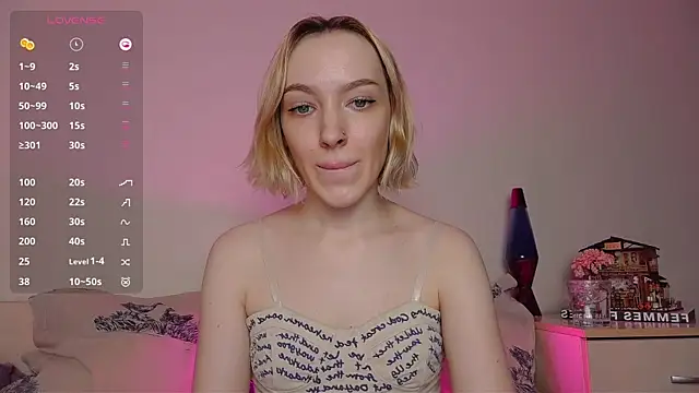 Snapshot of cheryl_mason chatting on 2, 12, 2024 cheryl mason online show from 2, 12, 2024