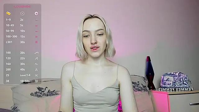 Snapshot of cheryl_mason chatting on 27, 1, 2025 cheryl mason online show from 27, 1, 2025