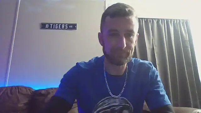 HungStud4You online show from 27, 2, 2025