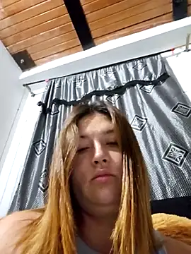 Snapshot of Sofia_Queen17 chatting on 22, 2, 2025 Sofia Queen17 online show from 22, 2, 2025