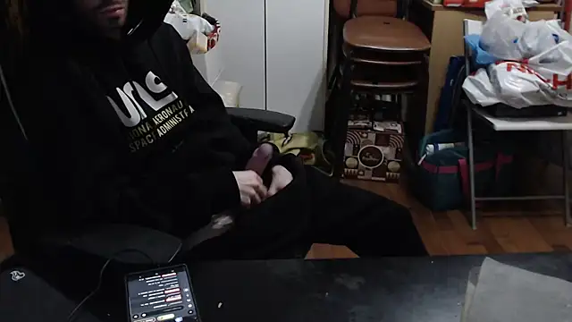 Snapshot of _Nico03_ chatting on 24, 10, 2025  Nico03  online show from 24, 10, 2025