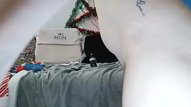 Snapshot of Venus22cumin chatting on 20, 12, 2025 Venus22cumin online show from 20, 12, 2025