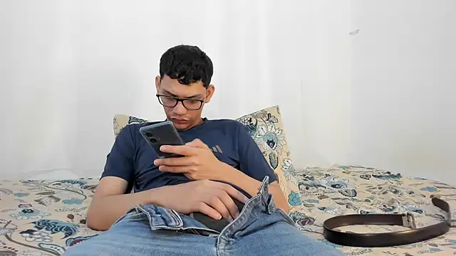 Diego-Monsalve online show from 5, 2, 2026