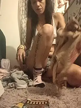 whitetrashdirtyslut online show from 7, 1, 2026