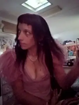 Snapshot of whitetrashdirtyslut chatting on 10, 4, 2026 whitetrashdirtyslut online show from 10, 4, 2026