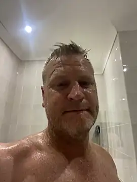 Snapshot of sexycouple109 chatting on 19, 1, 2025 sexycouple109 online show from 19, 1, 2025