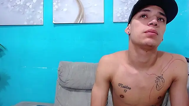 Leon hot X online show from 12, 1, 2025