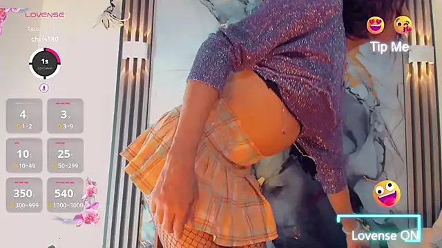 khiara moretti online show from 6, 4, 2026