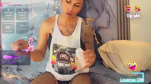 khiara moretti online show from 8, 4, 2026