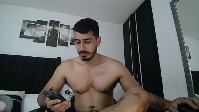 Snapshot of muscle_ares chatting on 25, 1, 2025 muscle ares online show from 25, 1, 2025