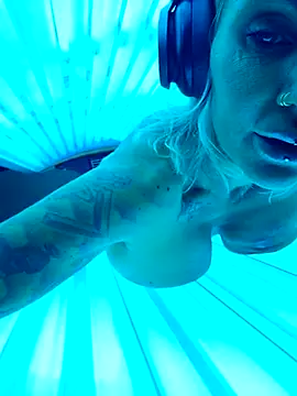 Ninasweden online show from 15, 3, 2025