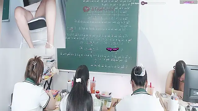 Snapshot of _Math_ chatting on 14, 9, 2025 Math online show from 14, 9, 2025