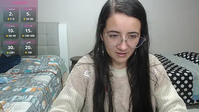 Dayanna Smitt online show from 2, 11, 2025