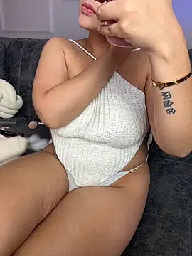 GabriellaFerrer online show from 27, 2, 2026