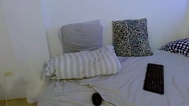 Snapshot of samanta_r_ chatting on 15, 2, 2025 samanta r online show from 15, 2, 2025