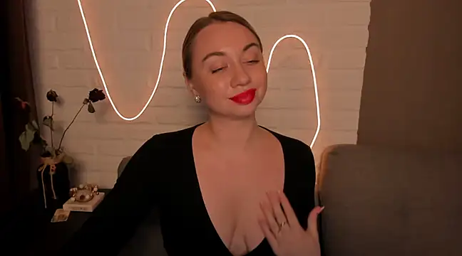 Snapshot of DanielaWisse chatting on 9, 12, 2024 DanielaWisse online show from 9, 12, 2024