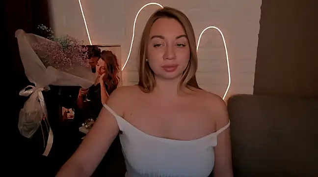 Snapshot of DanielaWisse chatting on 9, 1, 2025 DanielaWisse online show from 9, 1, 2025