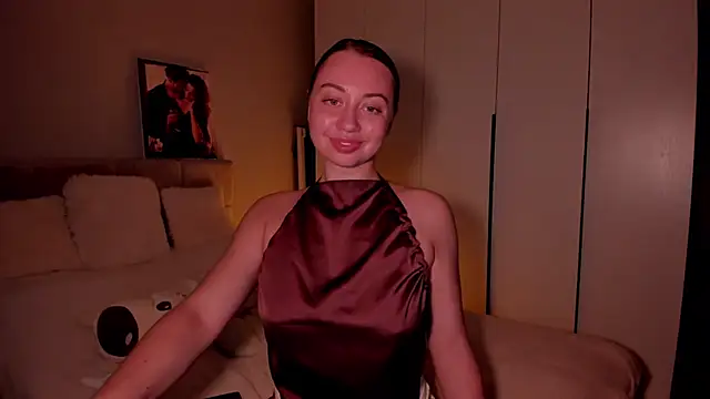 Snapshot of DanielaWisse chatting on 19, 7, 2026 DanielaWisse online show from 19, 7, 2026